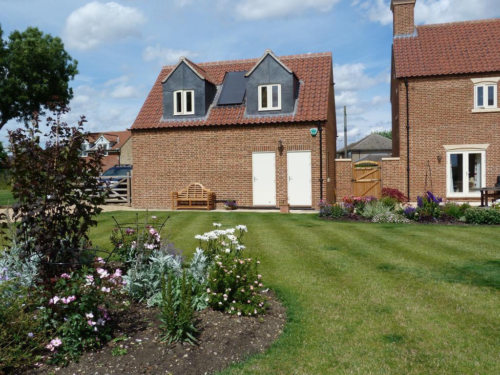 Glen House Annexe Bed and Breakfast Bourne Eksteriør billede